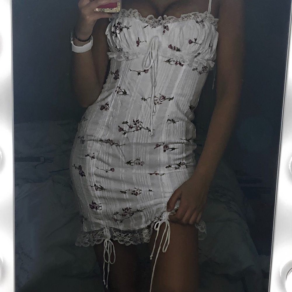 Isabelle’s Cabinet Autumn Nights Dress